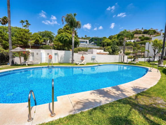 Apartment for sale in Benahavís