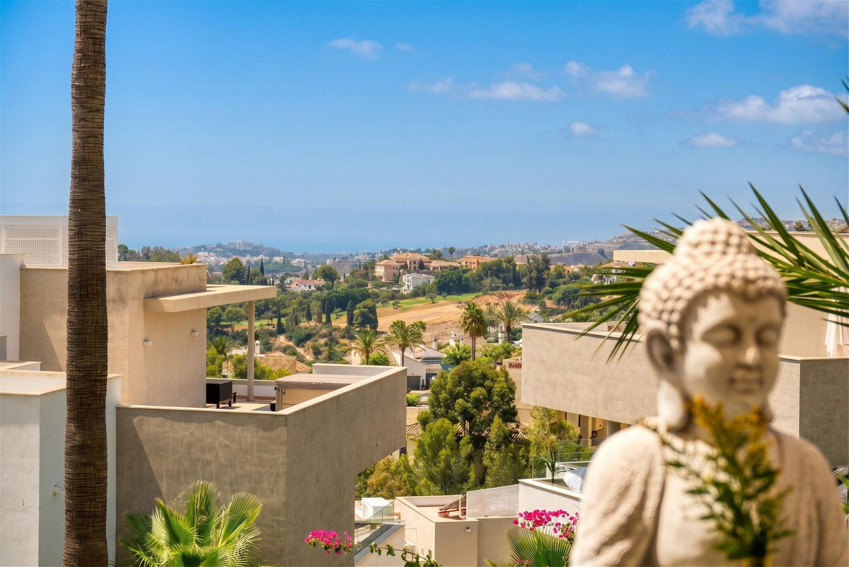 Apartment for sale in Benahavís