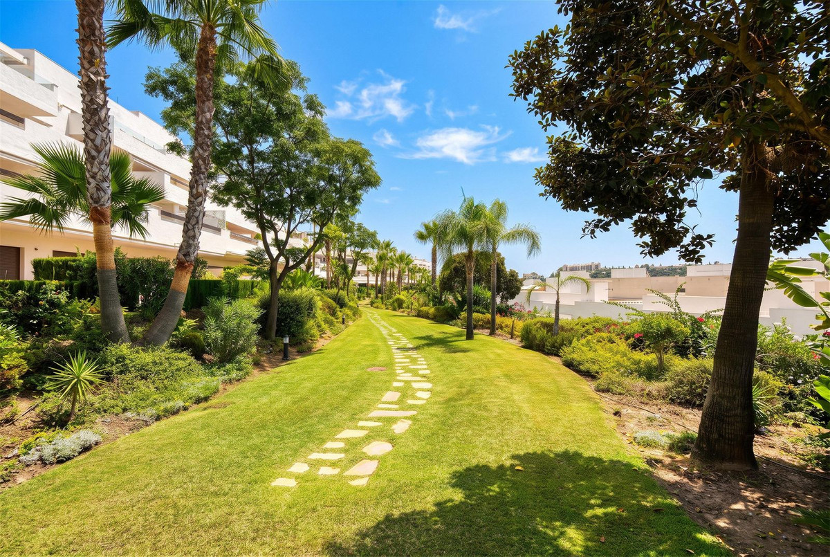 Apartment for sale in Benahavís