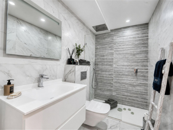 Apartment for sale in Benahavís
