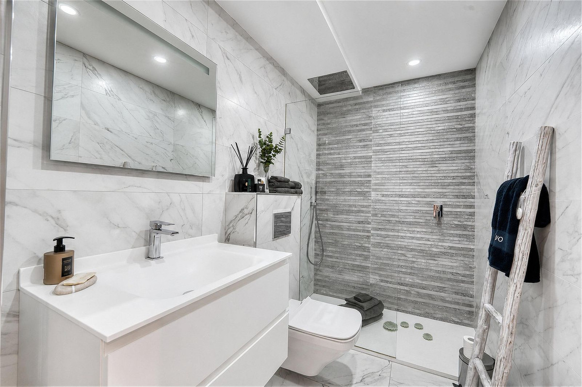 Apartment for sale in Benahavís