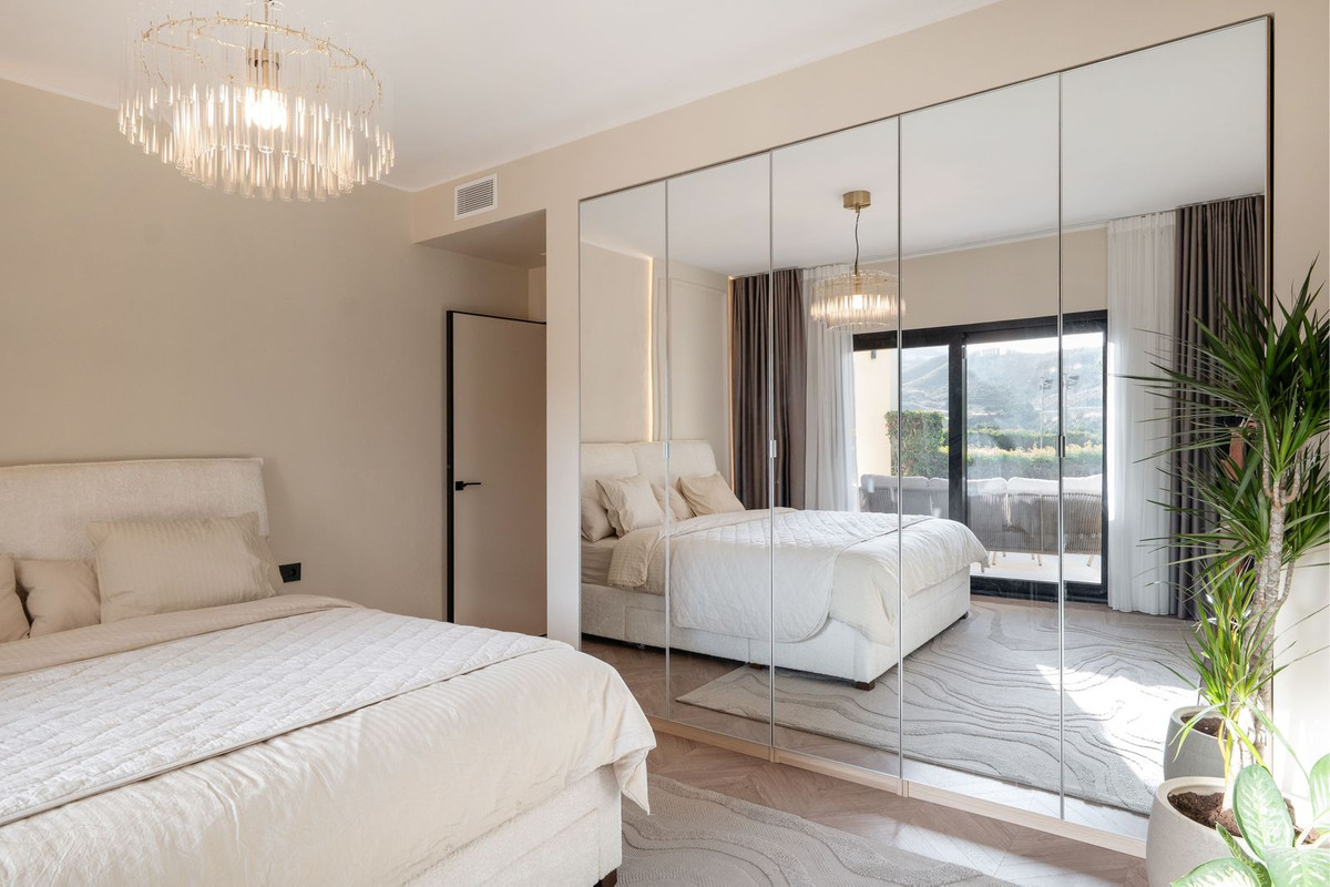 Apartment for sale in Benahavís