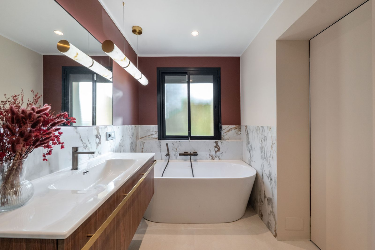 Apartment for sale in Benahavís