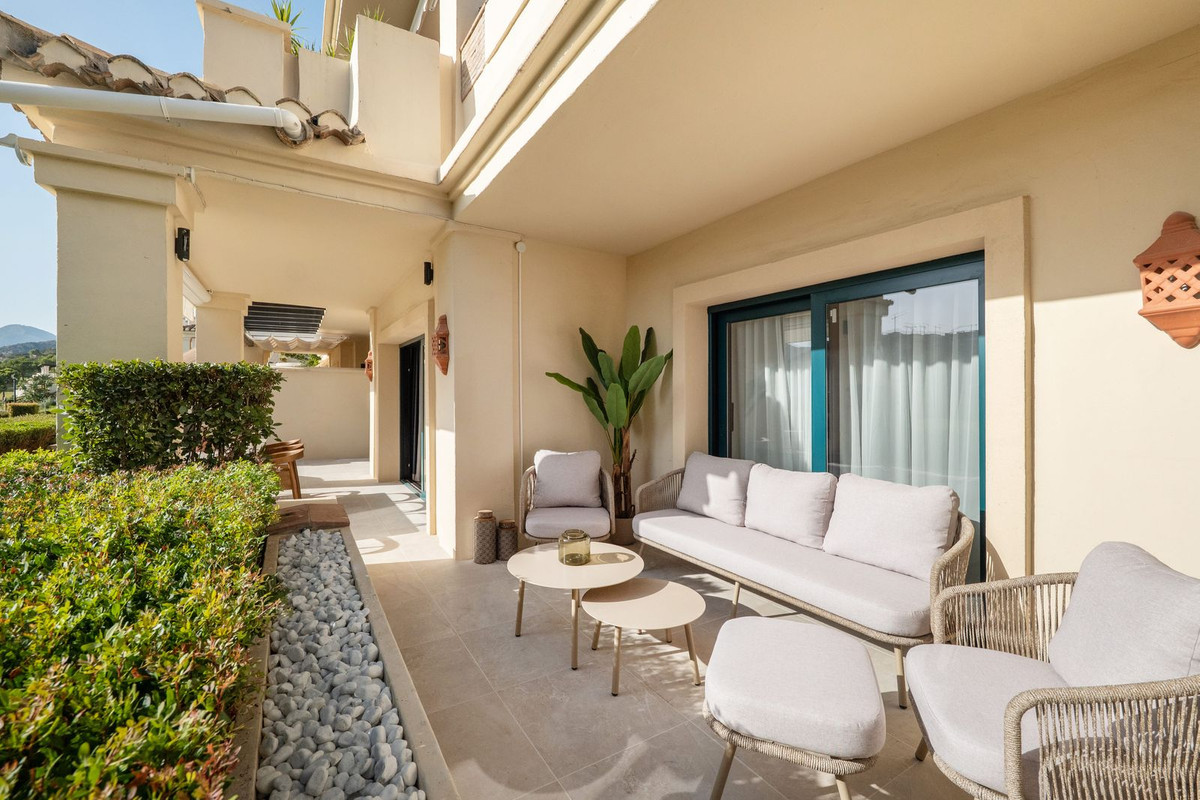 Apartment for sale in Benahavís