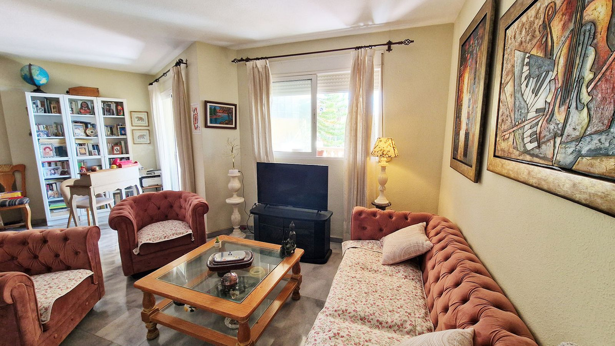 Apartment for sale in Benalmadena