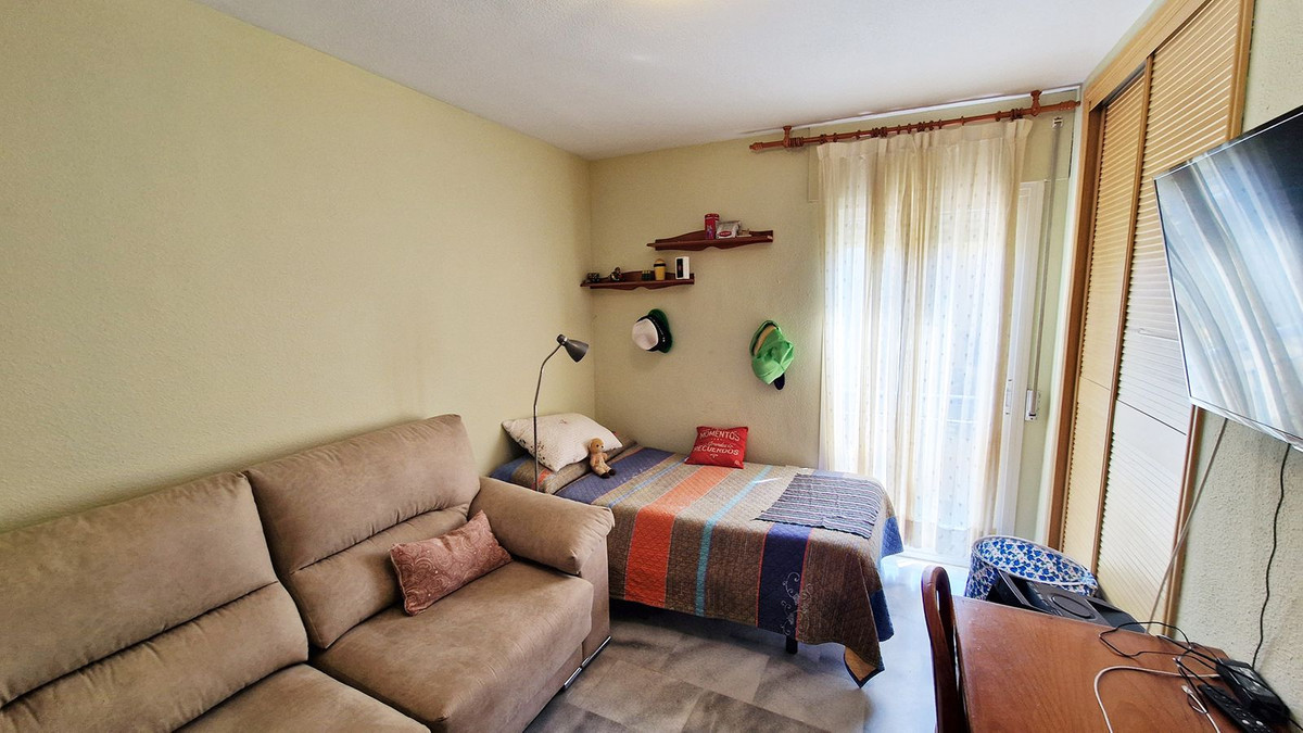 Apartment for sale in Benalmadena