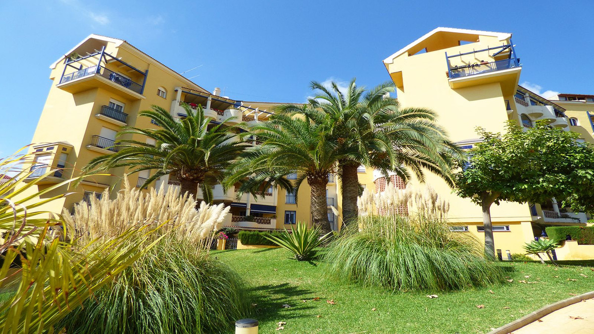 Apartment for sale in Benalmadena