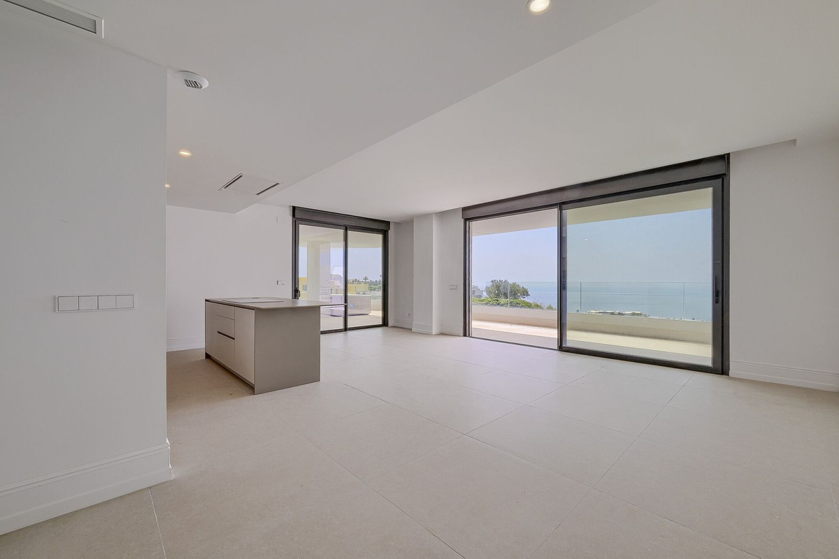 Apartment for sale in Benalmadena