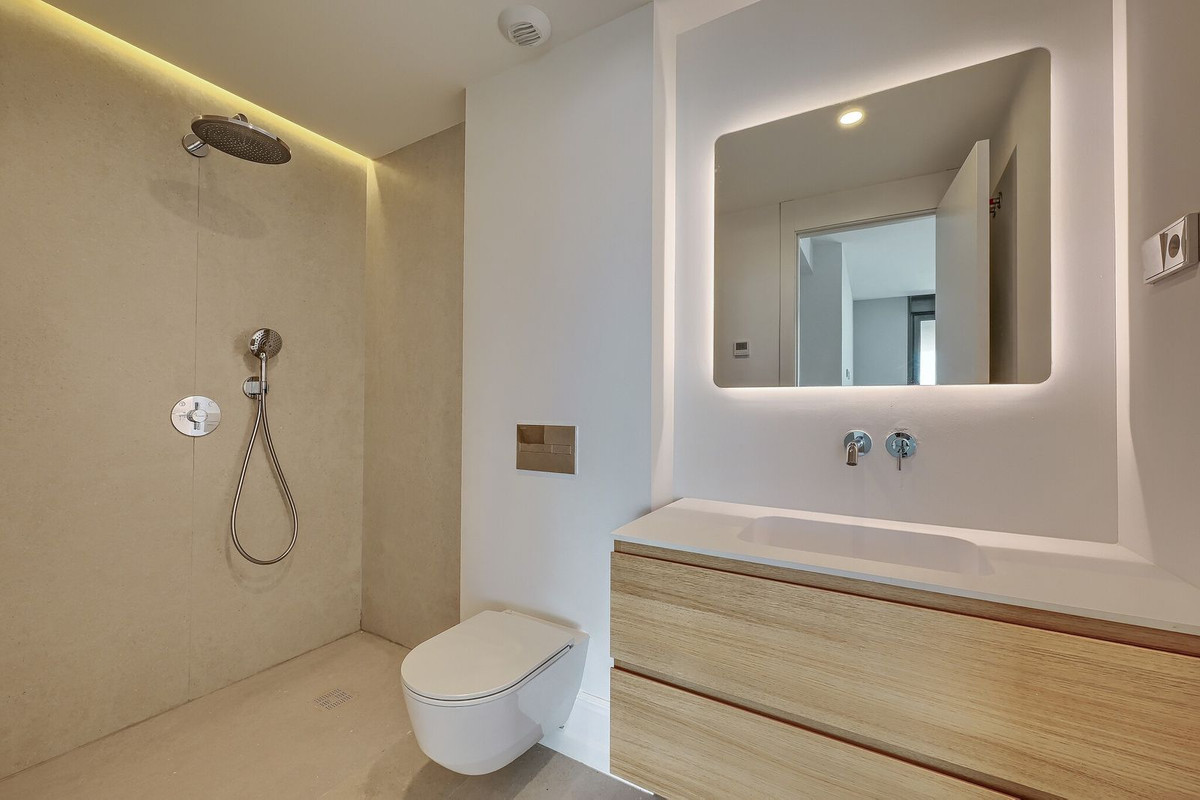 Apartment for sale in Benalmadena
