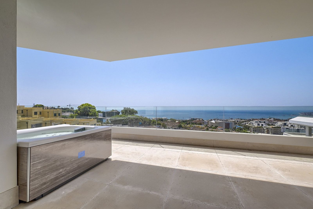 Apartment for sale in Benalmadena