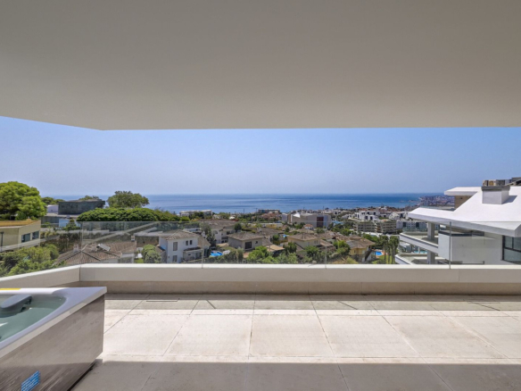 Apartment for sale in Benalmadena