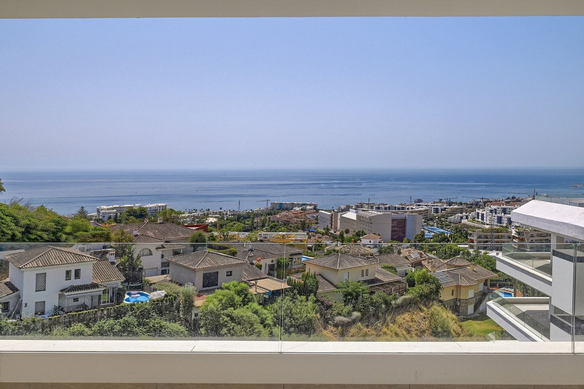 Apartment for sale in Benalmadena