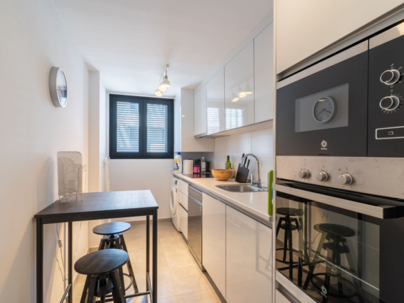 Apartment for sale in Estepona