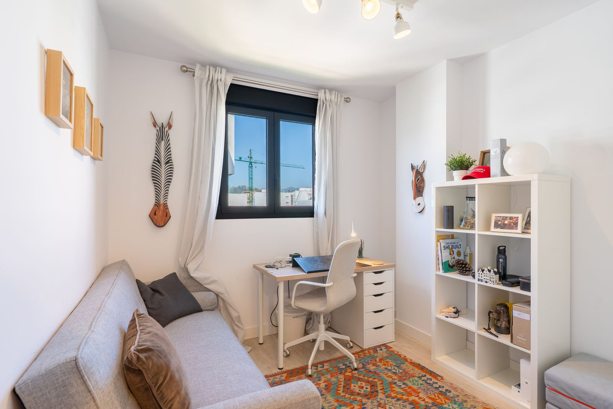 Apartment for sale in Estepona