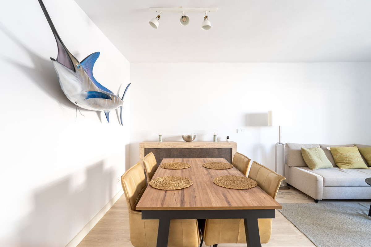 Apartment for sale in Estepona