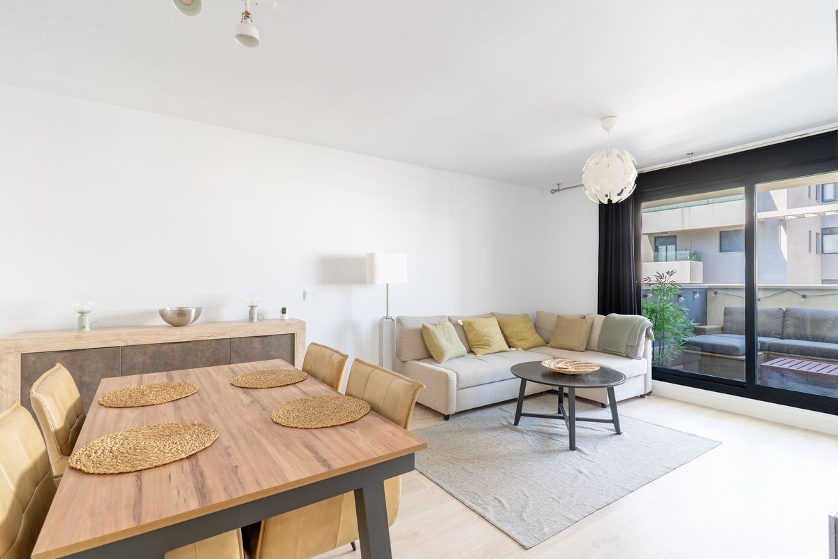 Apartment for sale in Estepona