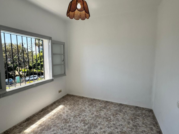 Apartment for sale in Estepona
