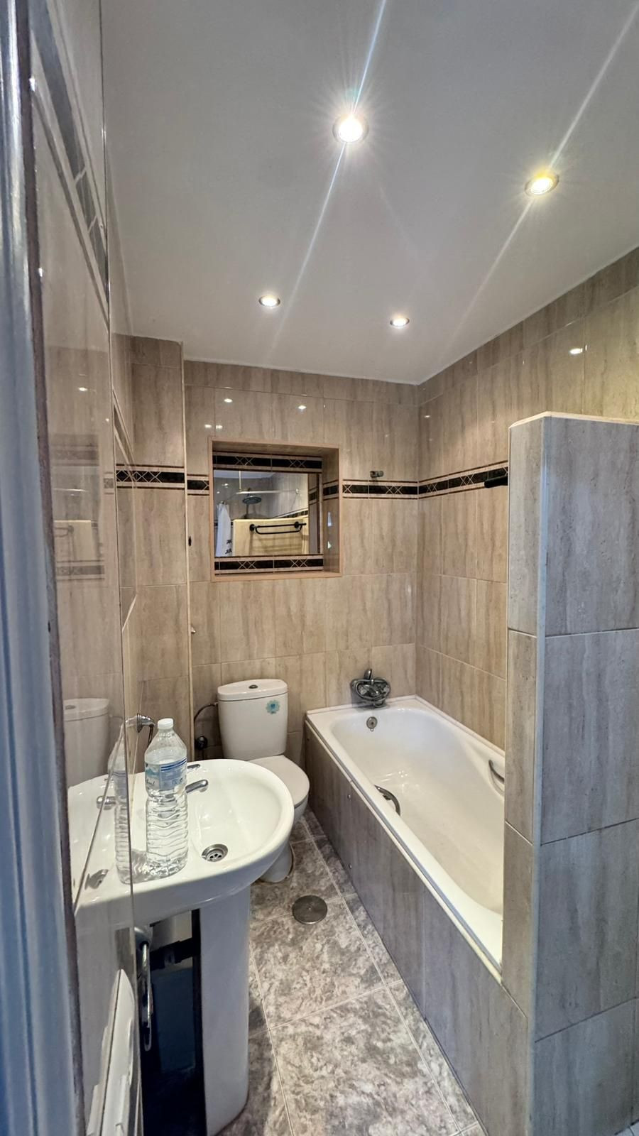 Apartment for sale in Estepona