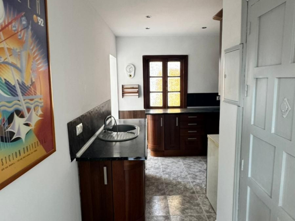 Apartment for sale in Estepona