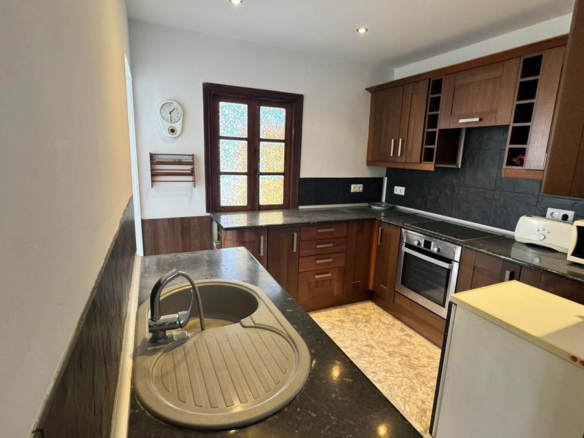 Apartment for sale in Estepona