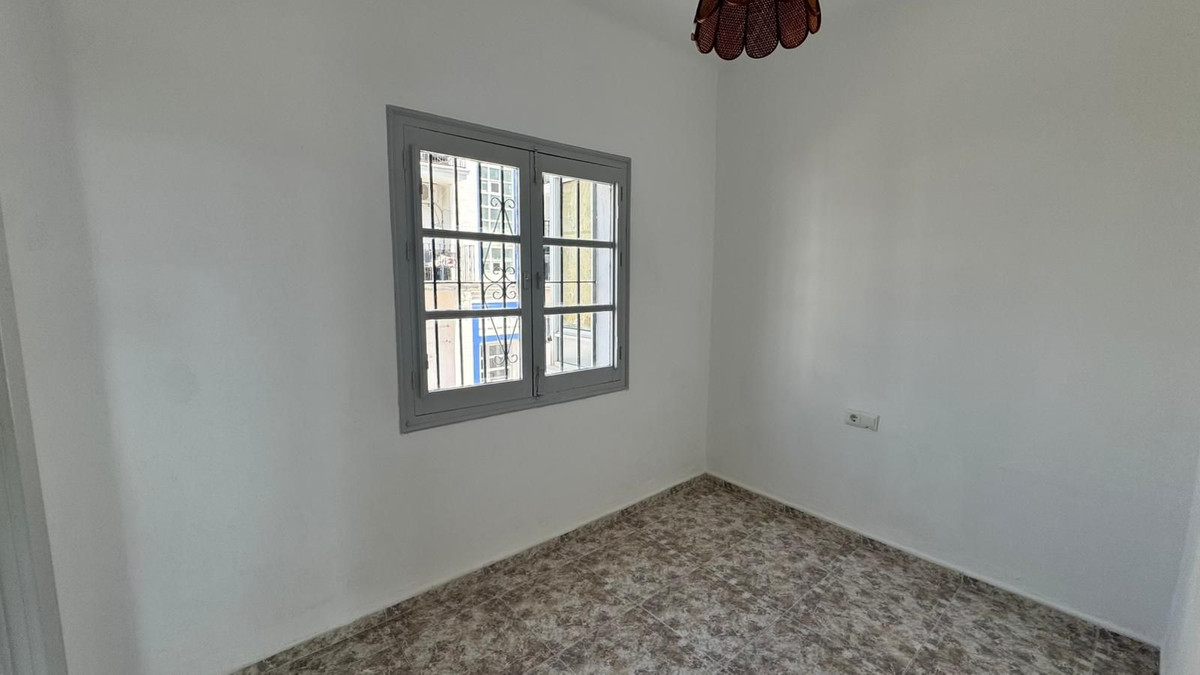 Apartment for sale in Estepona