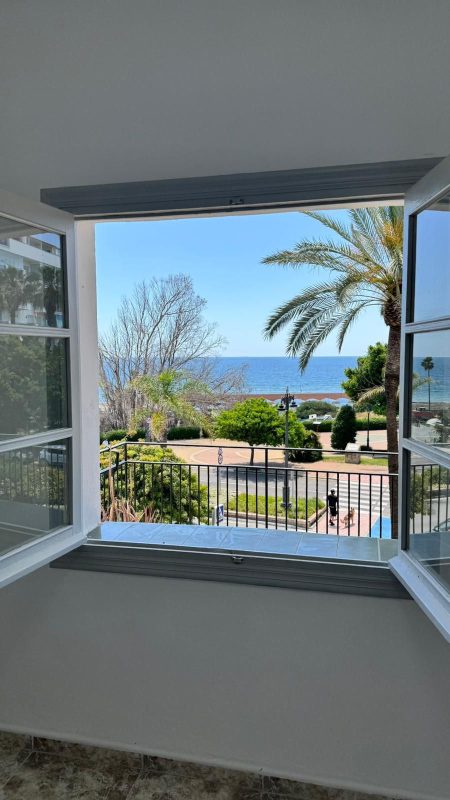 Apartment for sale in Estepona