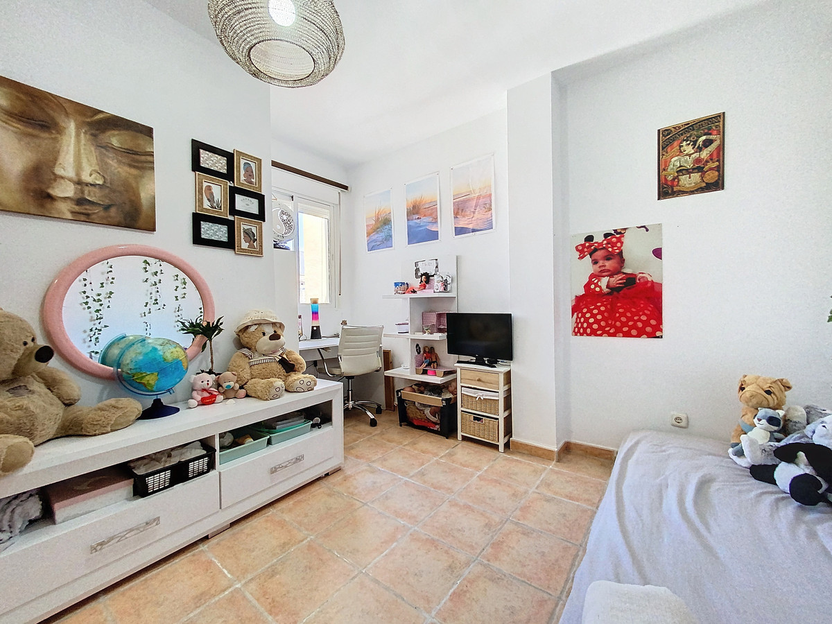 Apartment for sale in Estepona