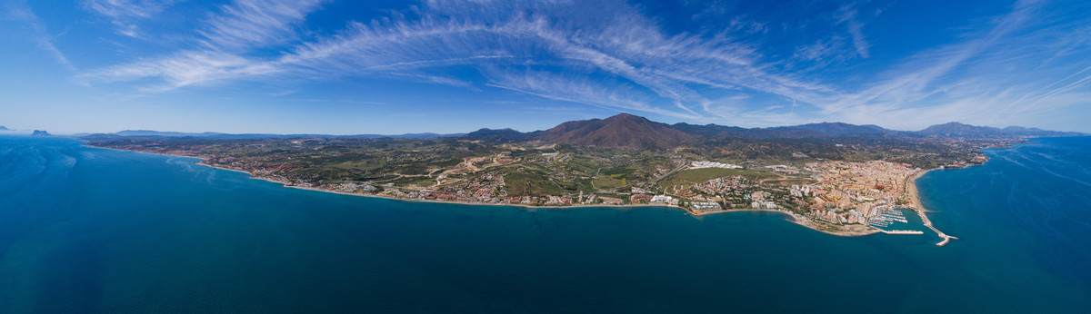 Apartment for sale in Estepona