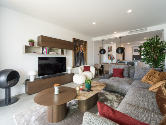 Apartment for sale in Estepona