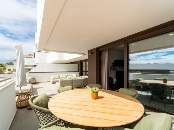 Apartment for sale in Estepona