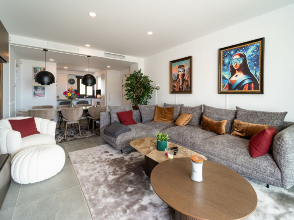 Apartment for sale in Estepona