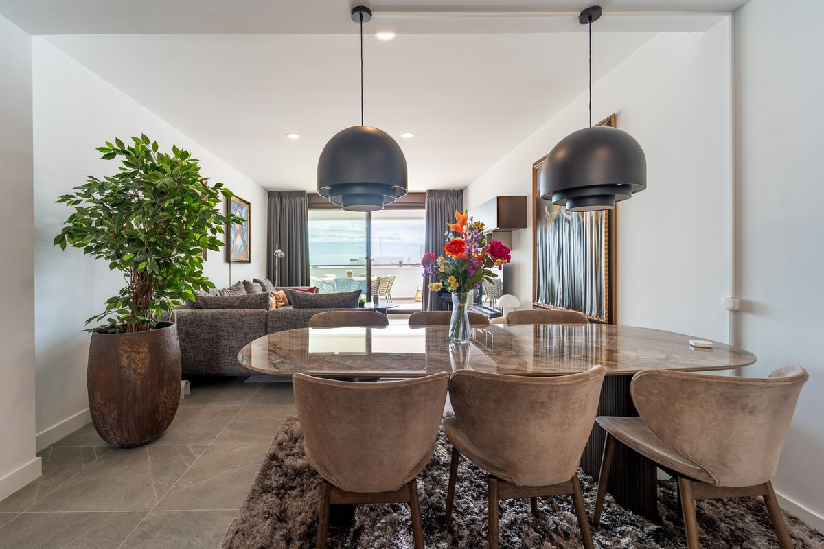 Apartment for sale in Estepona