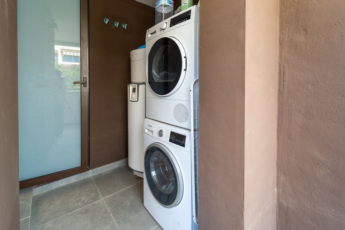 Apartment for sale in Estepona
