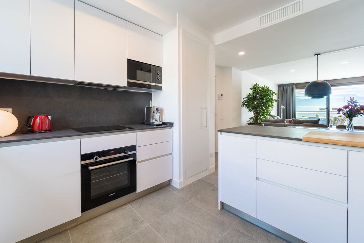 Apartment for sale in Estepona
