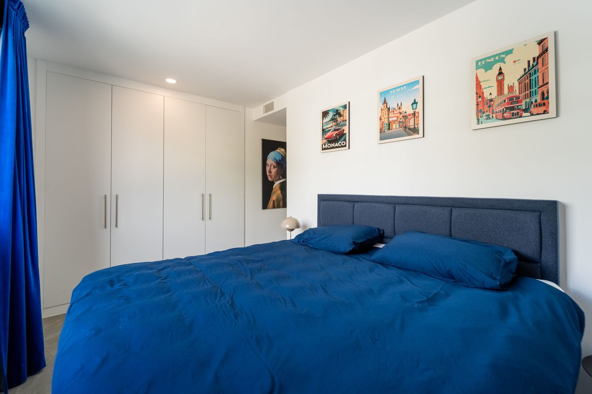 Apartment for sale in Estepona