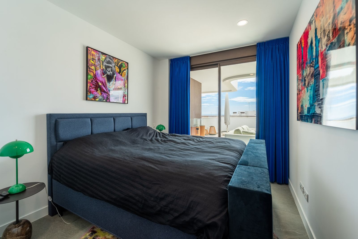 Apartment for sale in Estepona