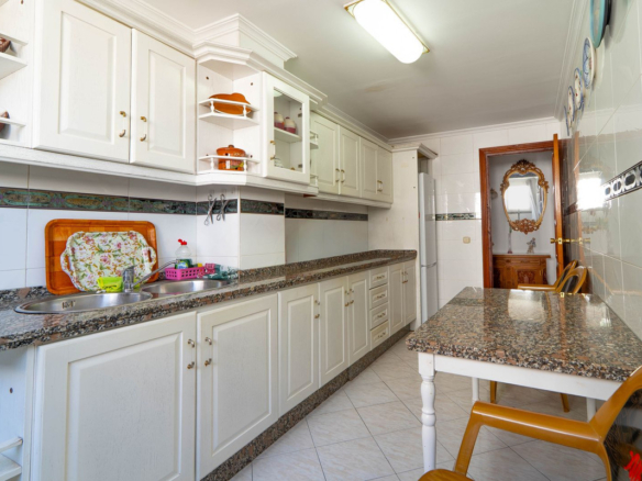 Apartment for sale in Fuengirola
