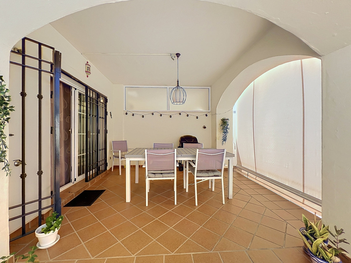 Apartment for sale in Manilva