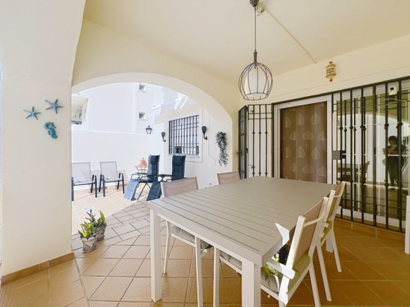 Apartment for sale in Manilva