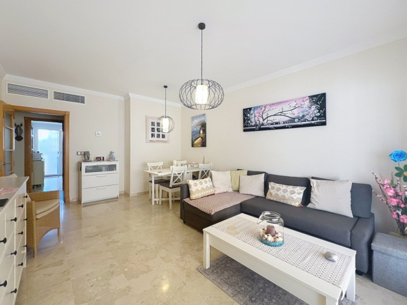 Apartment for sale in Manilva