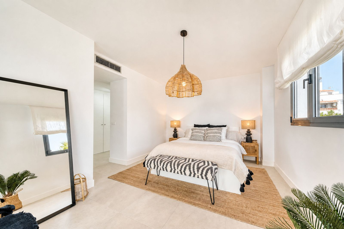Apartment for sale in Manilva