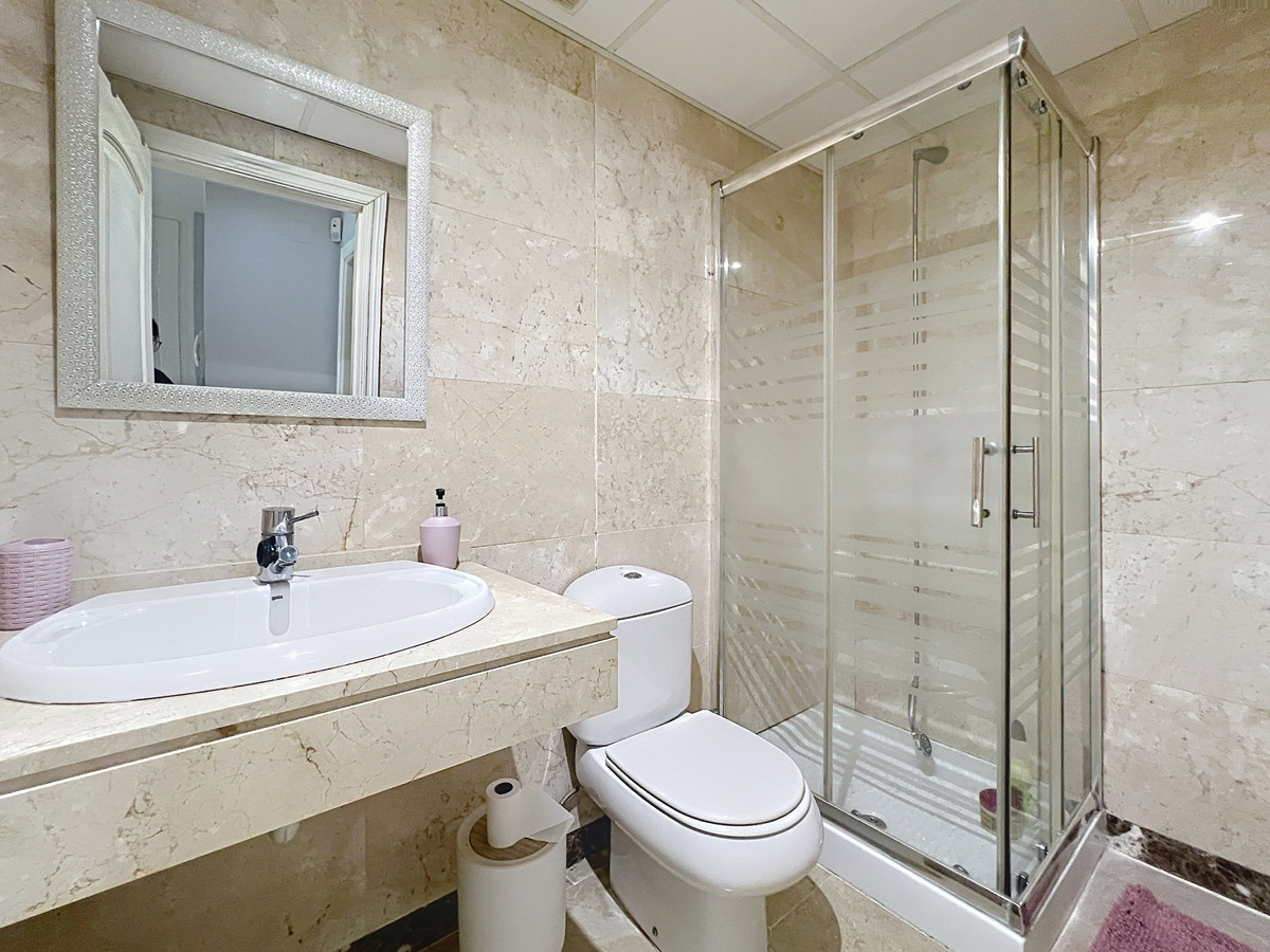 Apartment for sale in Manilva