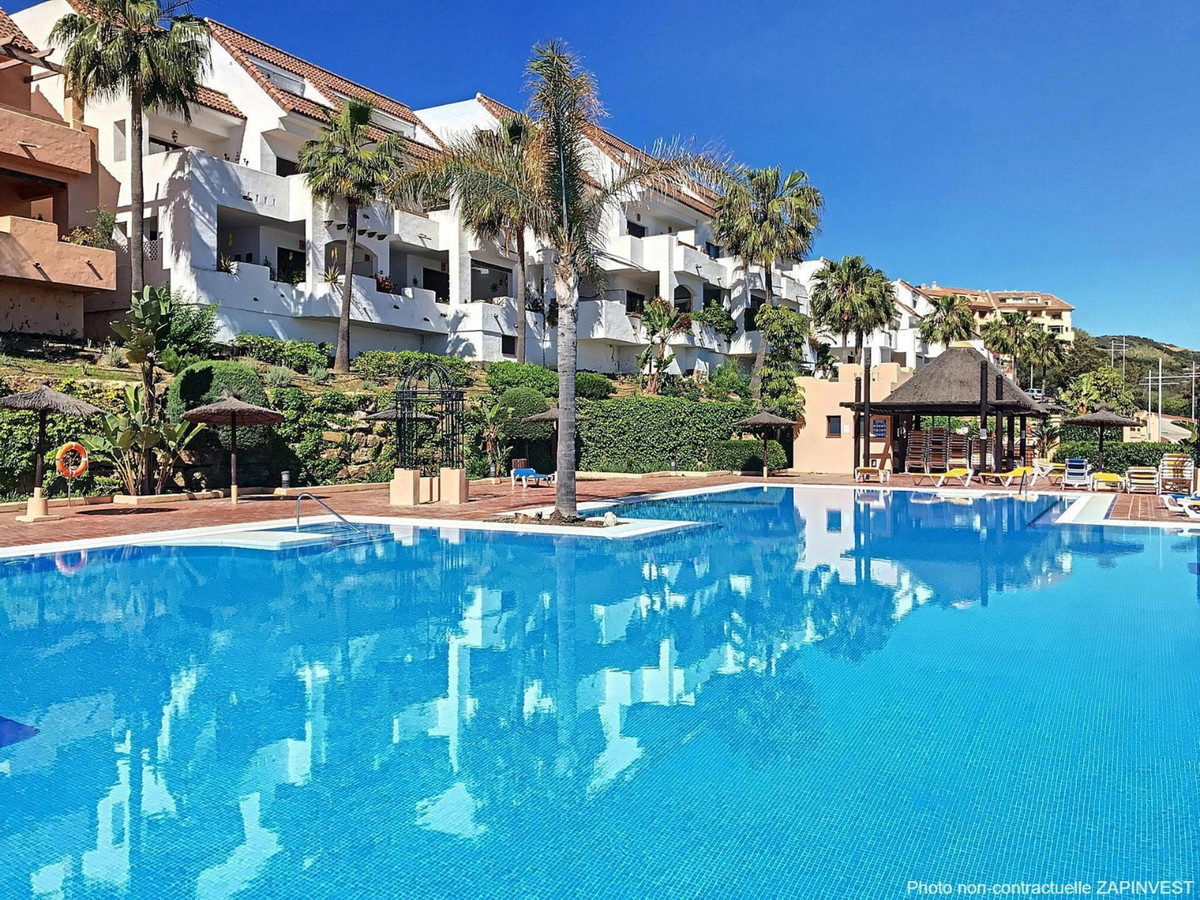 Apartment-in-Manilva-Ref-R5464387 Apartment for sale in Manilva
