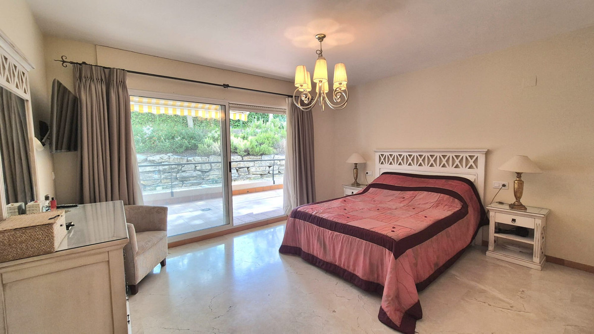 Apartment for sale in Marbella
