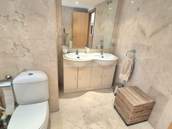 Apartment for sale in Marbella