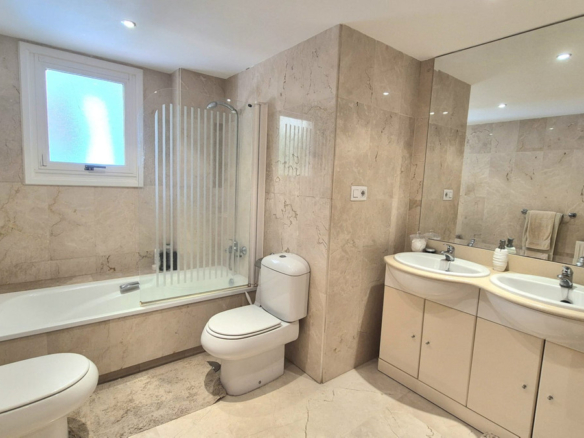 Apartment for sale in Marbella