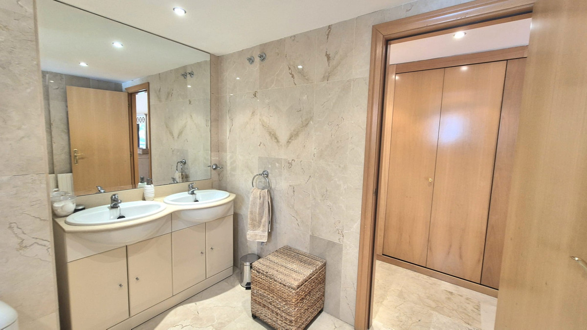 Apartment for sale in Marbella