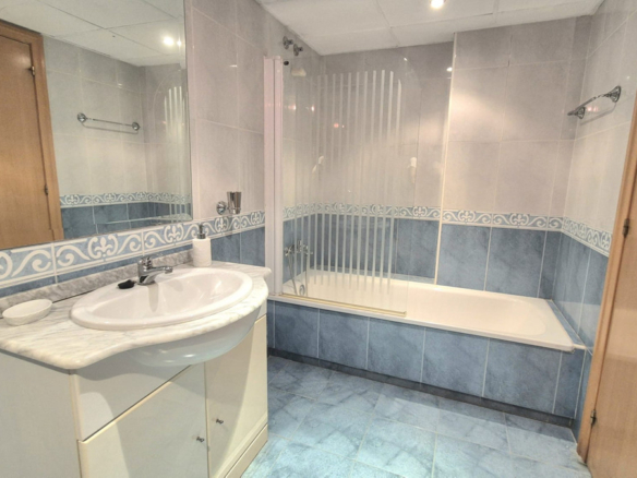 Apartment for sale in Marbella