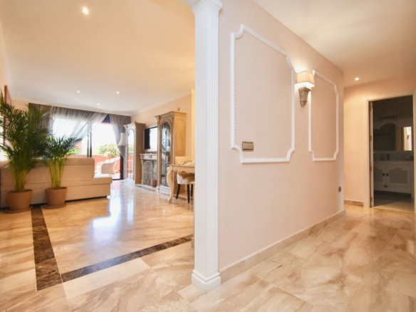 Apartment for sale in Marbella