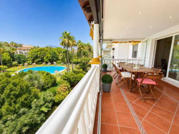Apartment for sale in Marbella